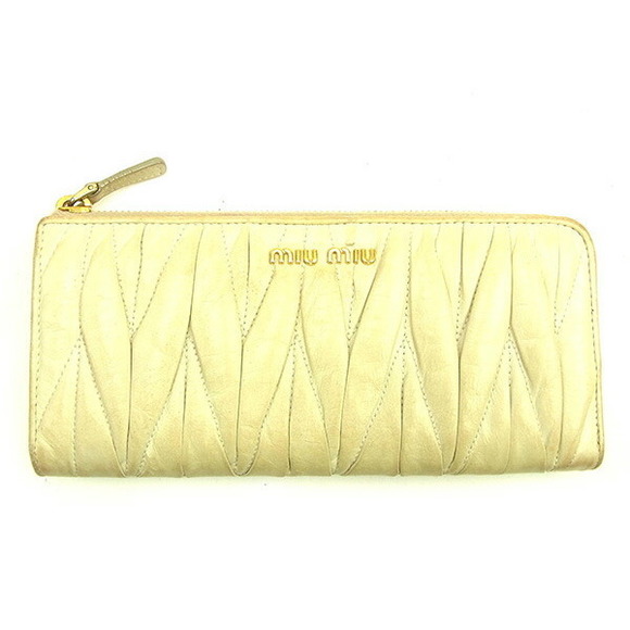 Miu Miu zipper Wallet beige leather long Matelasse - Picture 1 of 6